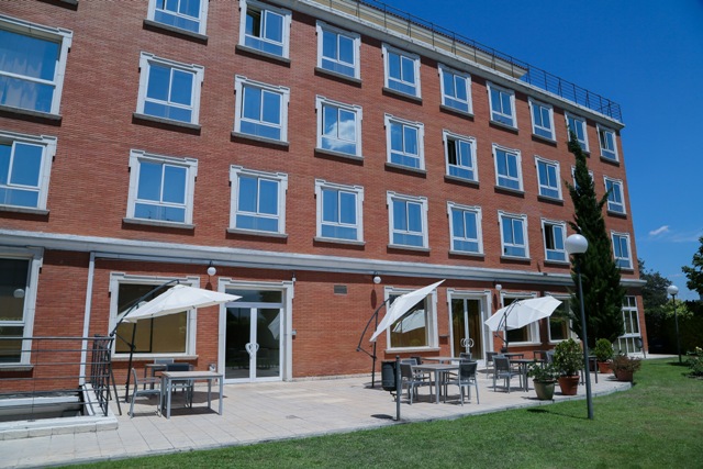 CASER RESIDENCIAL SANTA HORTENSIA